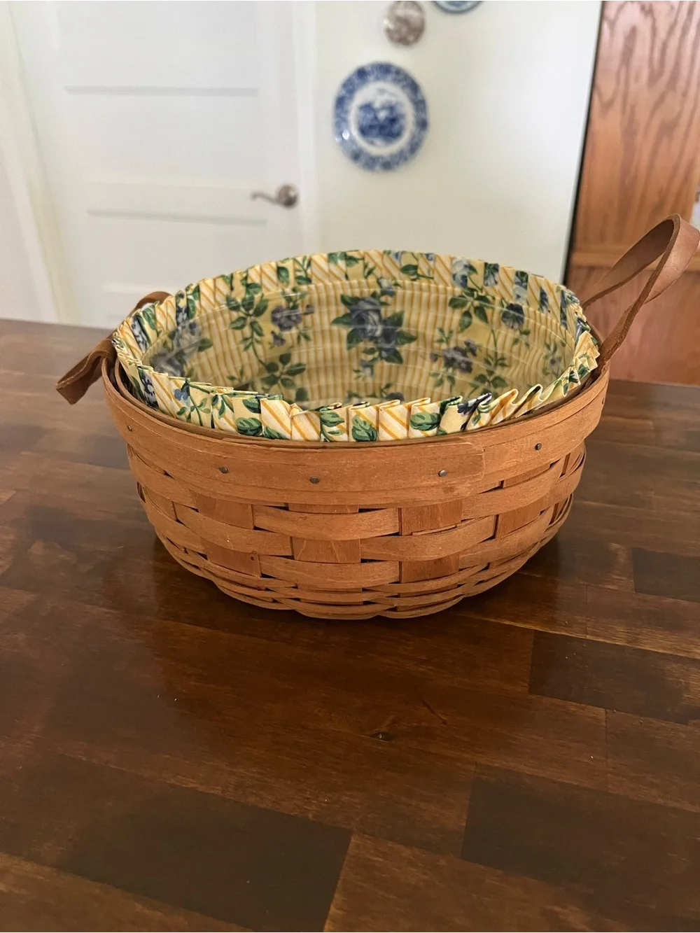 Longaberger Darning Basket, 1999